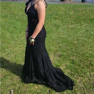 GUC La Femme Sleeveless Gorgorgeous Black Lace Mermaid Maxi Gown Dress